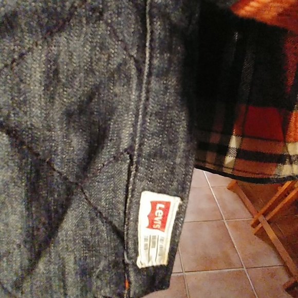 Jacket - Picture 4 of 4